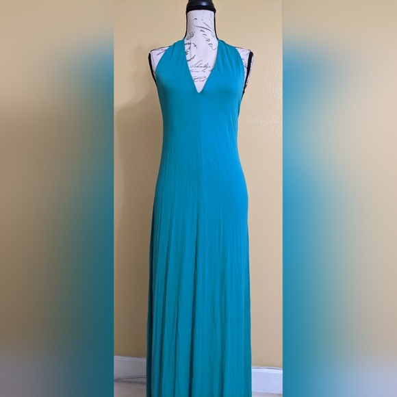 BCBGMaxAzria Halter Plunging VNeck Maxi Dress Size Small - Picture 3 of 9